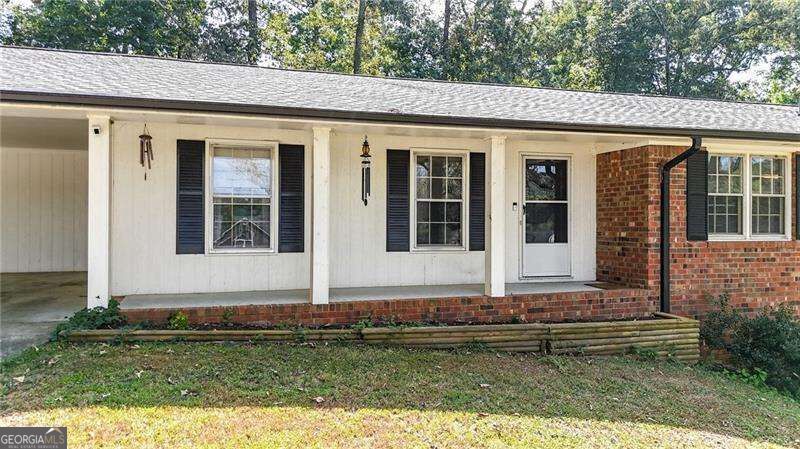 45 Bishop Road Nw Property Photo 3