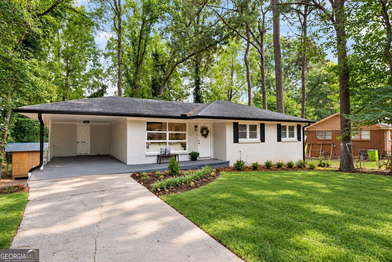 275 Dink Lane SE Property Photo 1