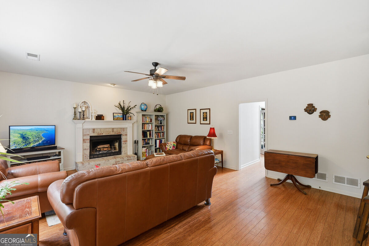 3844 Princeton Oaks Nw Property Photo 30