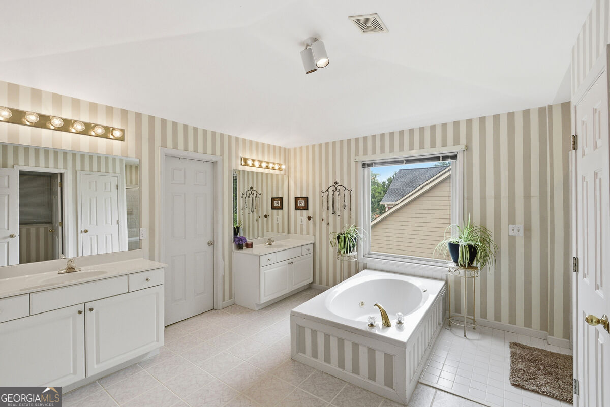 3844 Princeton Oaks Nw Property Photo 40