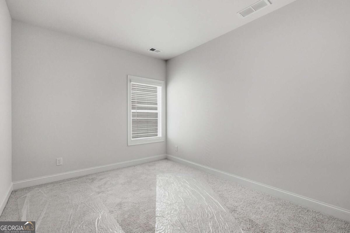 41 Aviation Road Se Property Photo 31