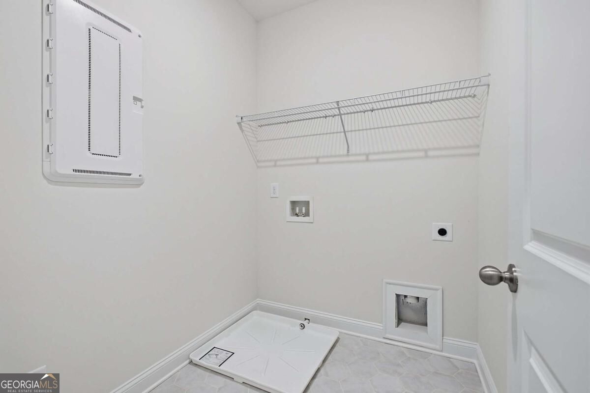 41 Aviation Road Se Property Photo 39