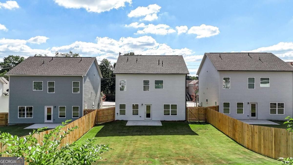 41 Aviation Road Se Property Photo 46
