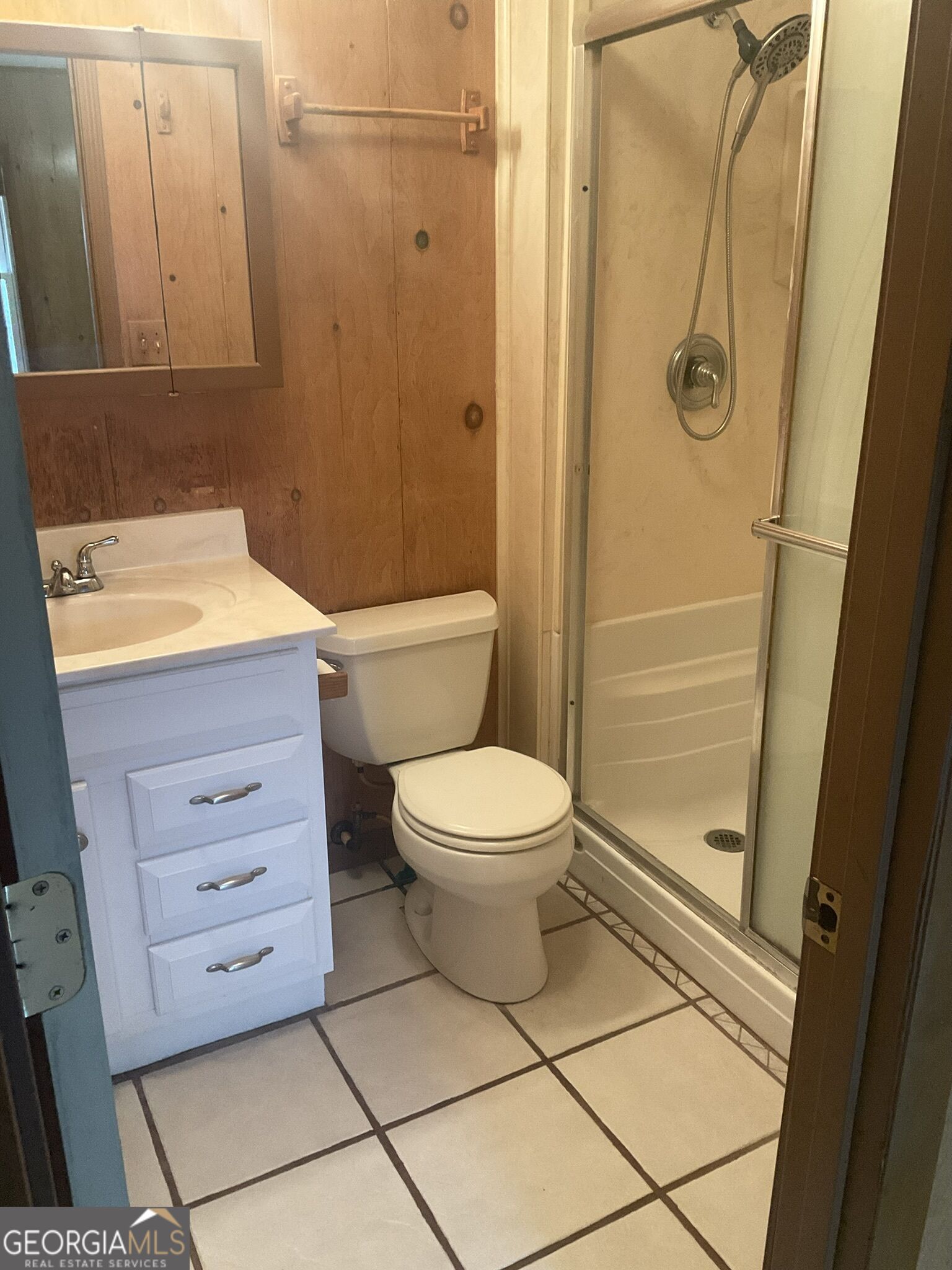 203 Bishop Circle Property Photo 4