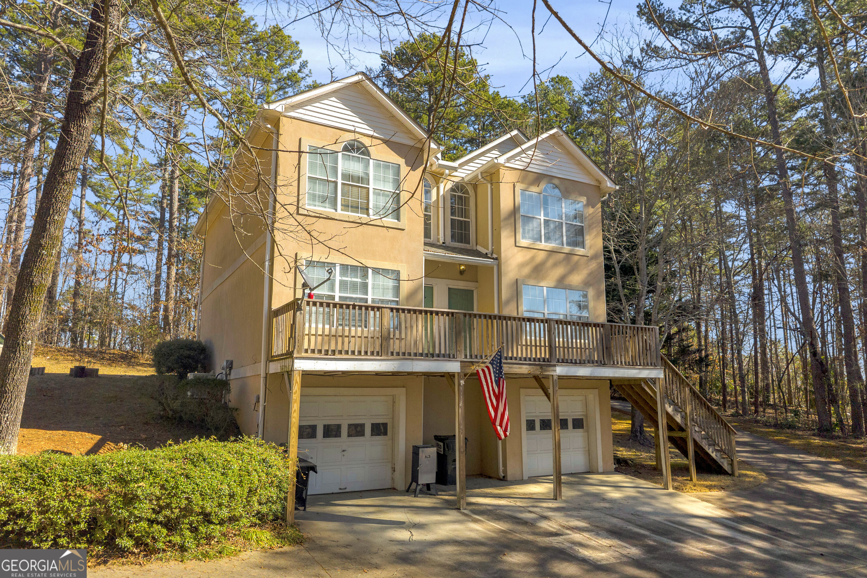 688 Property Photo 4