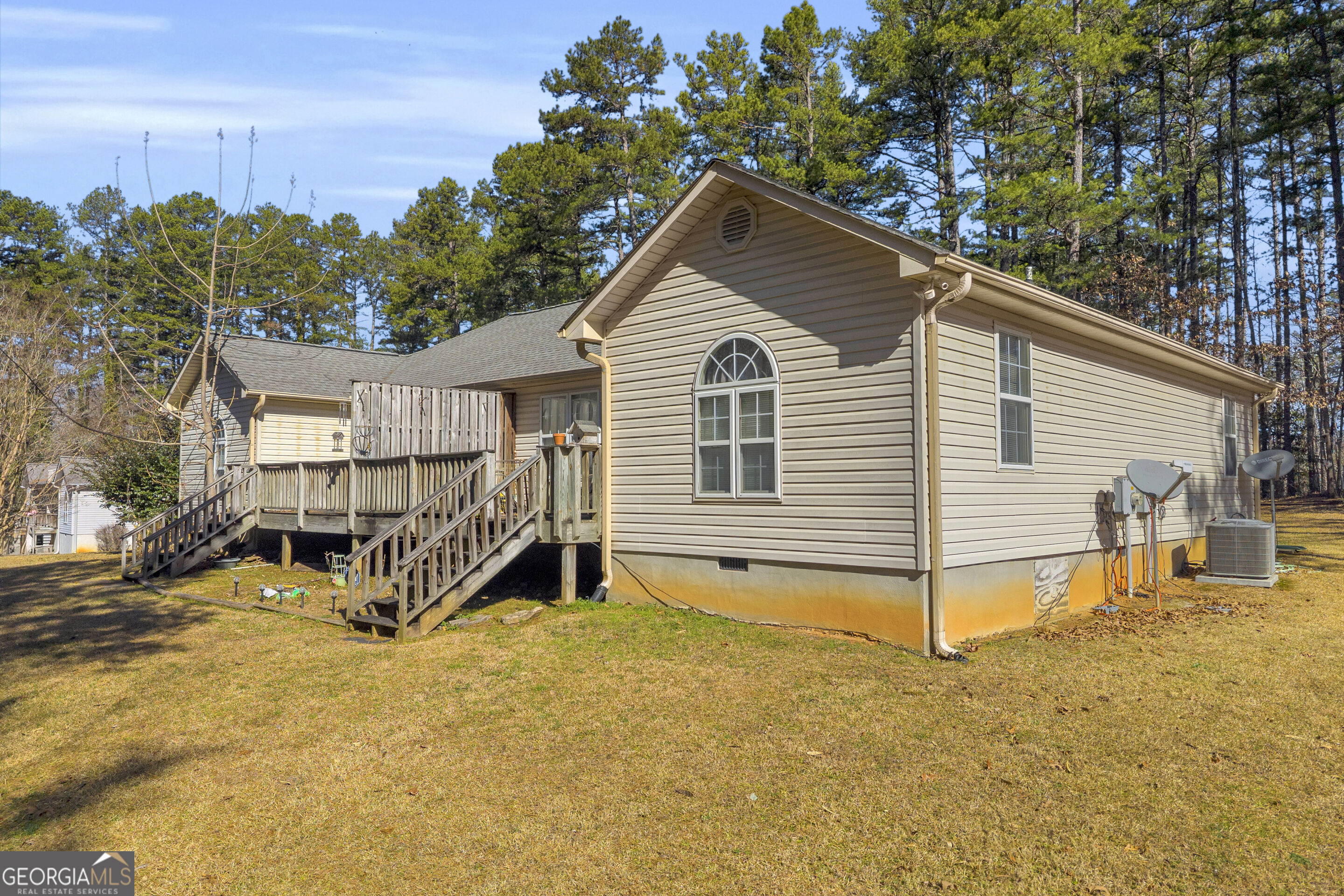 688 Property Photo 8