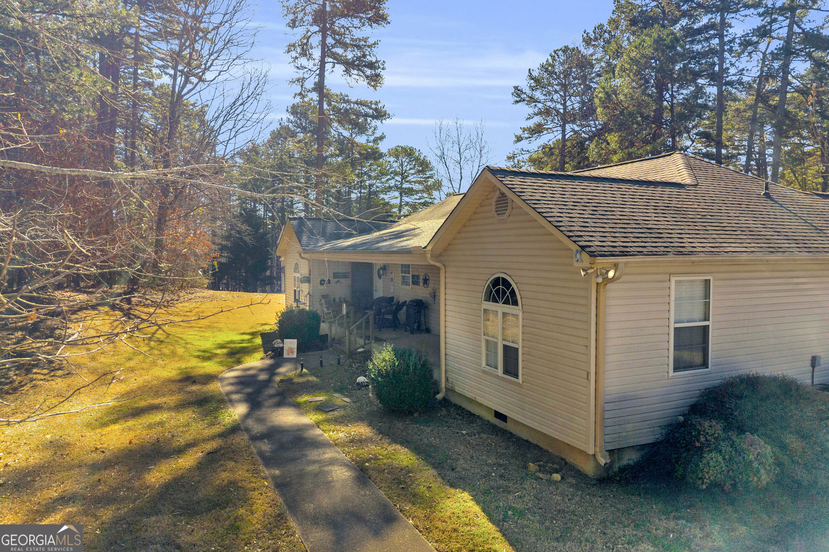 688 Property Photo 13