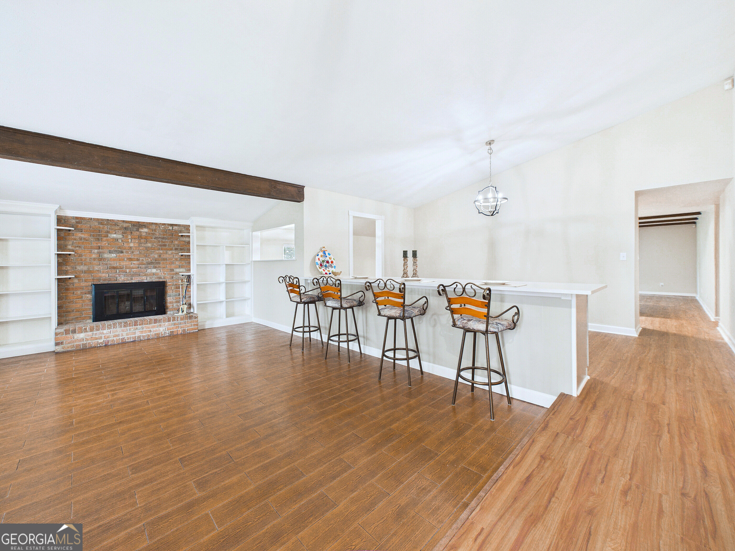 117 Lake Front Drive Property Photo 17
