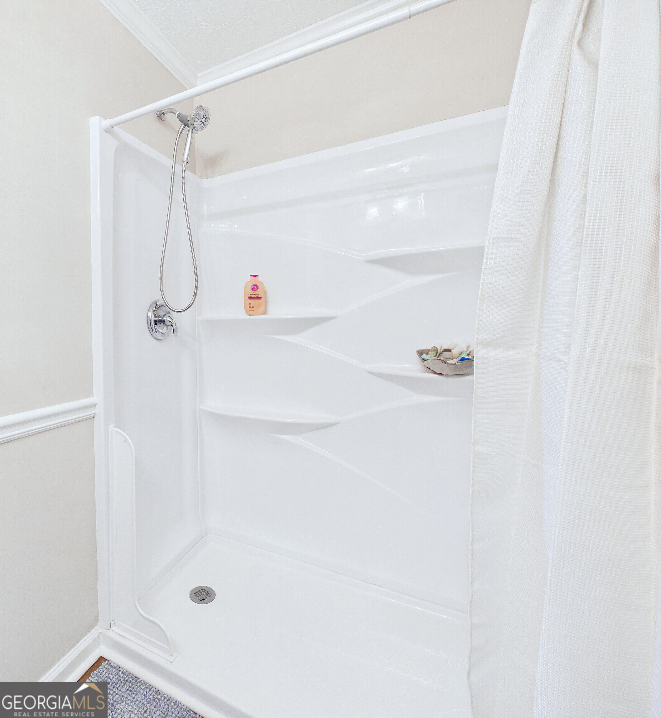 117 Lake Front Drive Property Photo 61