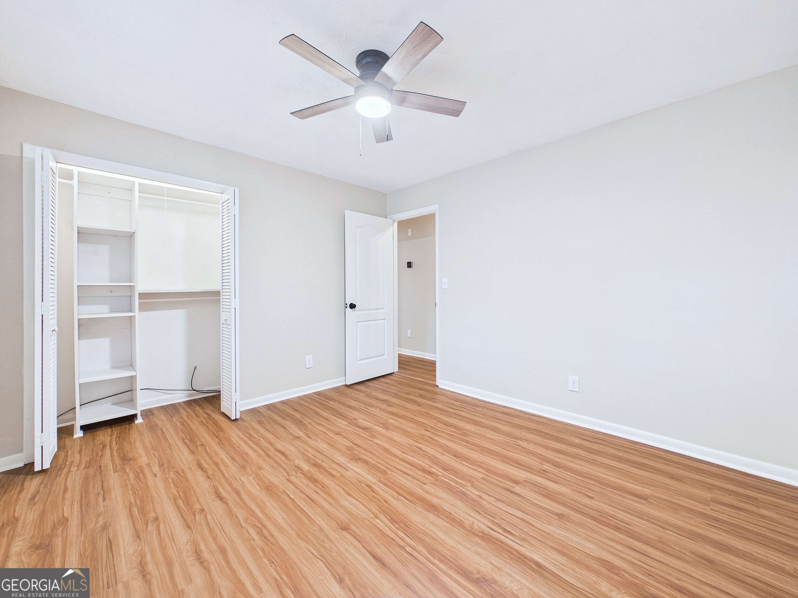 117 Lake Front Drive Property Photo 66