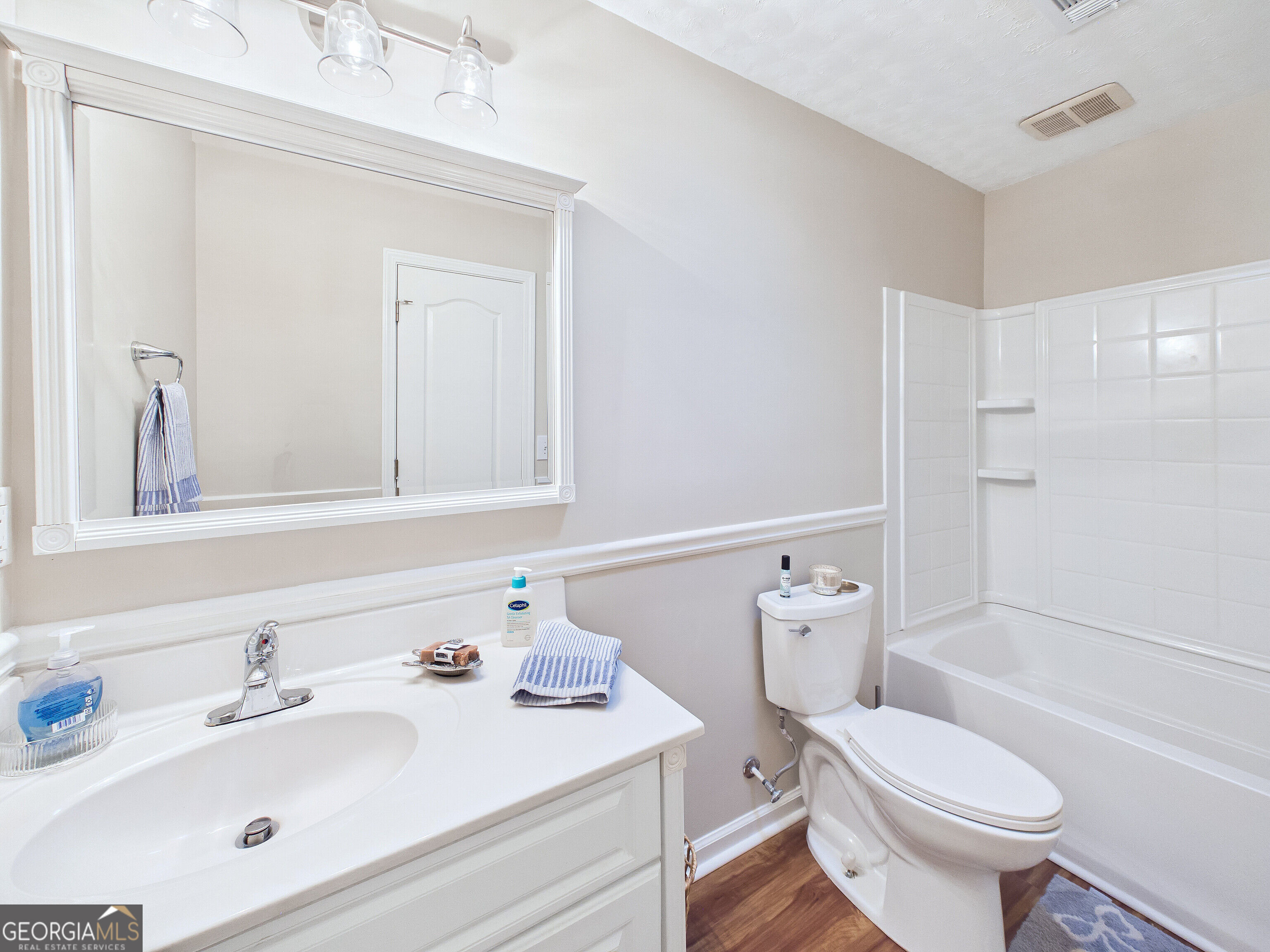 117 Lake Front Drive Property Photo 69
