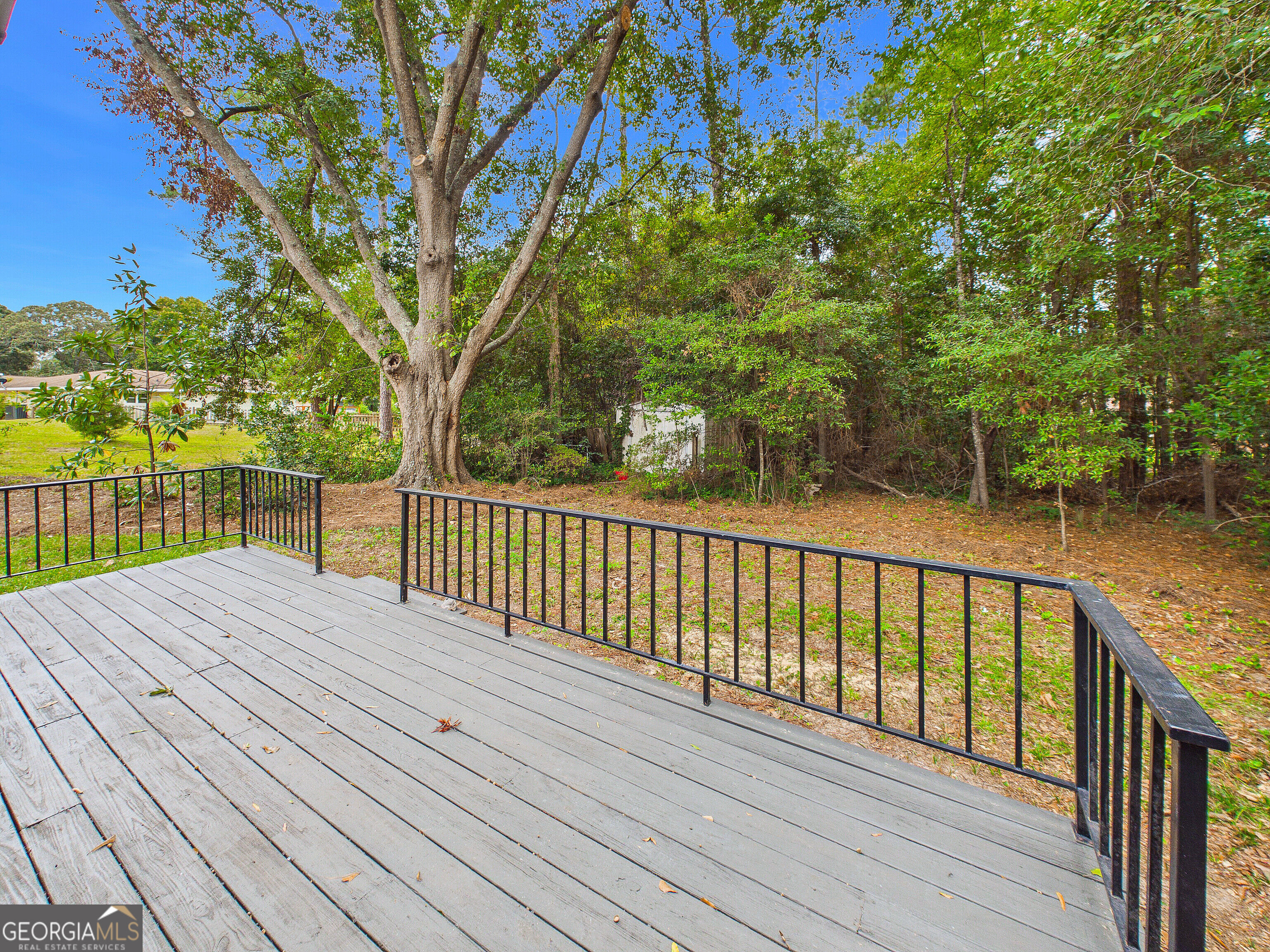 117 Lake Front Drive Property Photo 84
