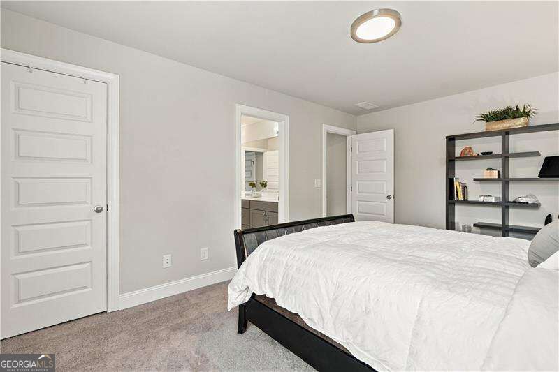 427 Parkbrook Way Property Photo 28