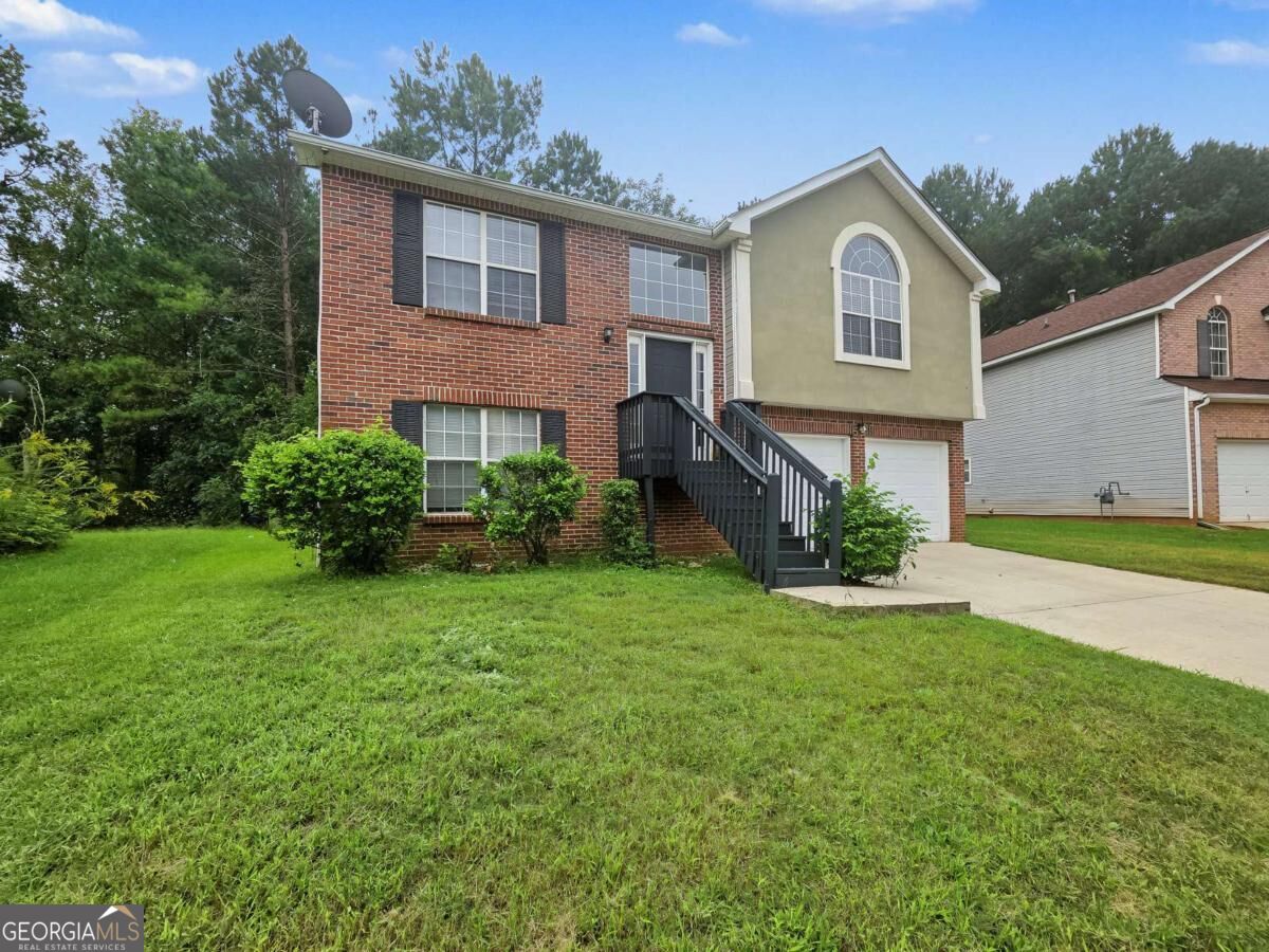 6195 Idlewood Circle Property Photo 2