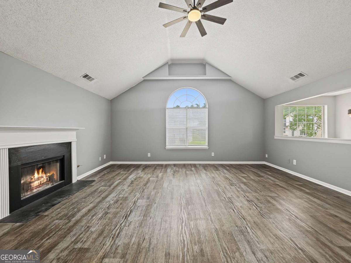 6195 Idlewood Circle Property Photo 11