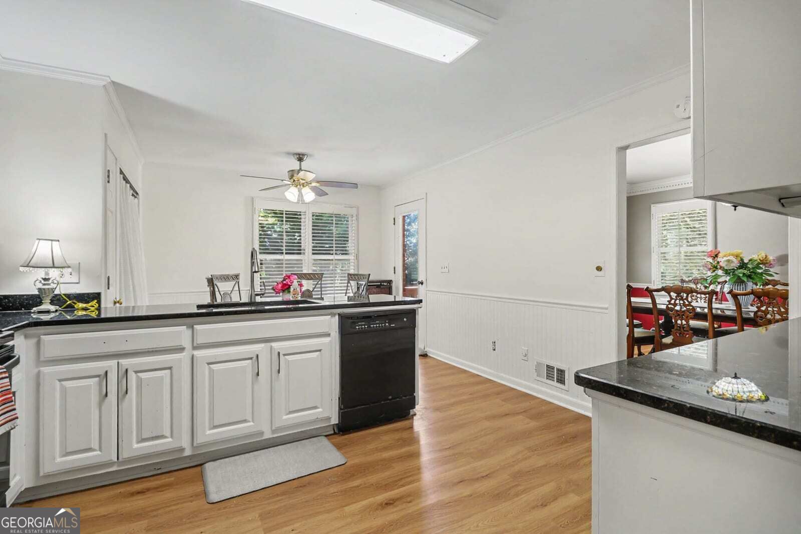 8880 Carroll Manor Drive Property Photo 13