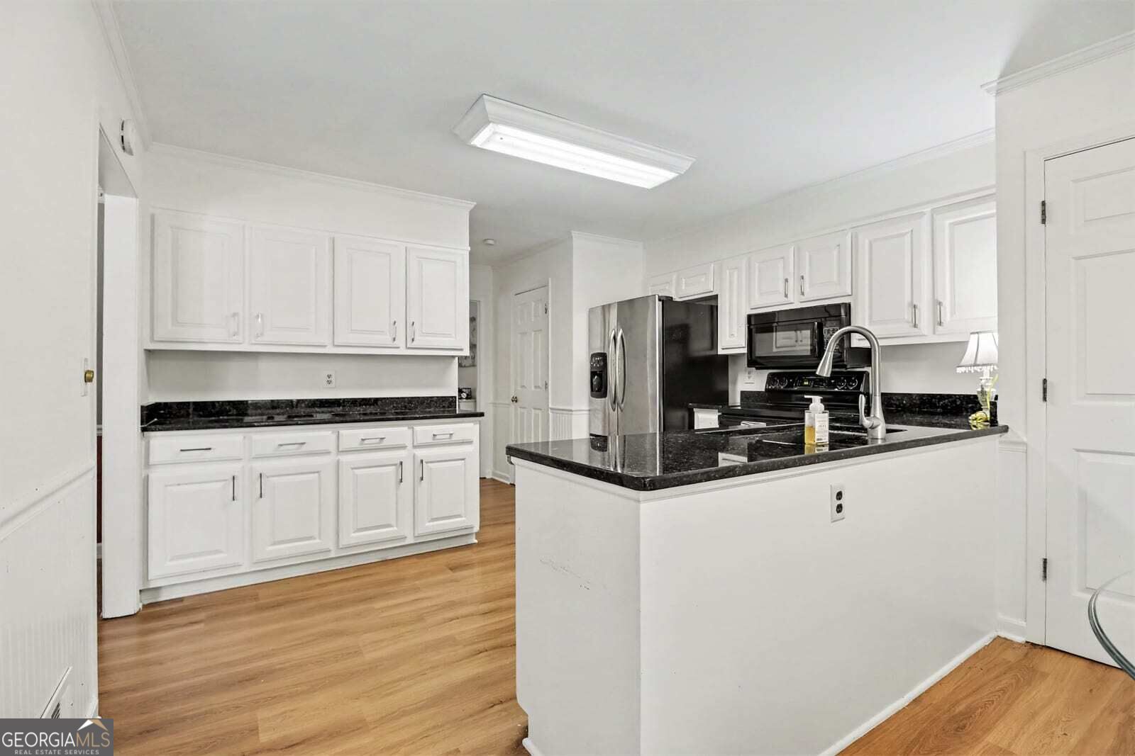 8880 Carroll Manor Drive Property Photo 14