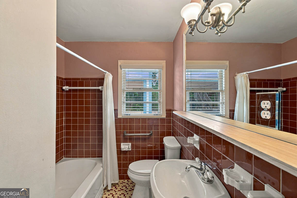 604 Bartow Street Property Photo 29