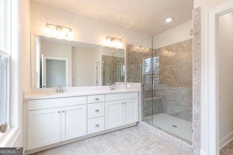 906 Farmstead Road Property Photo 11