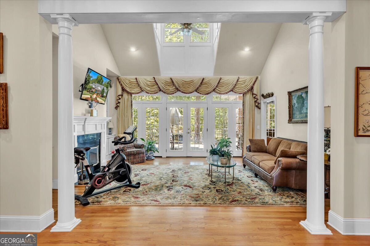 383 Evergreen Road Property Photo 10