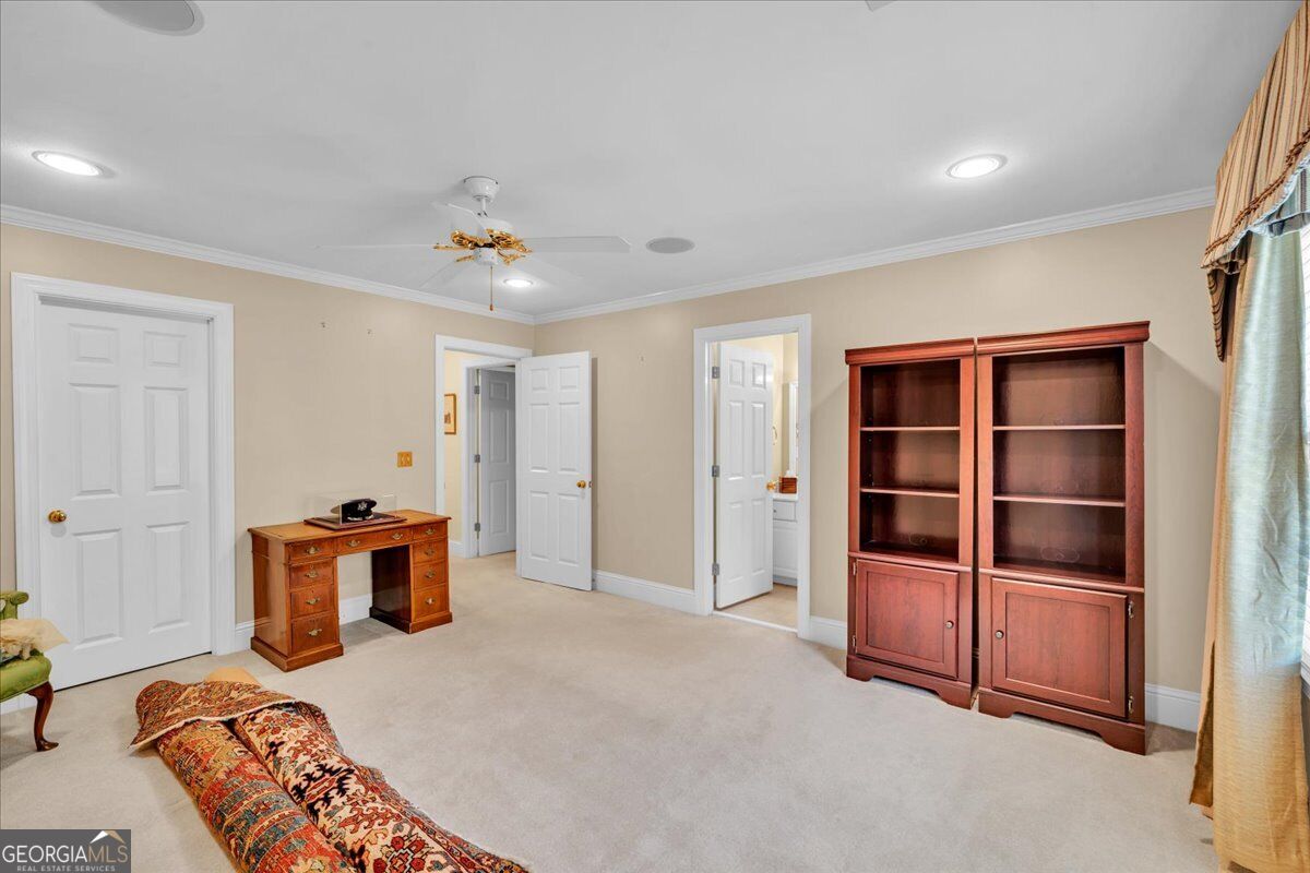 383 Evergreen Road Property Photo 43