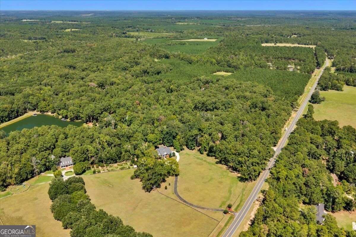 383 Evergreen Road Property Photo 64
