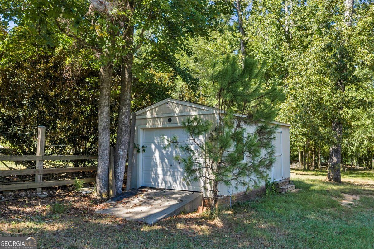 383 Evergreen Road Property Photo 70