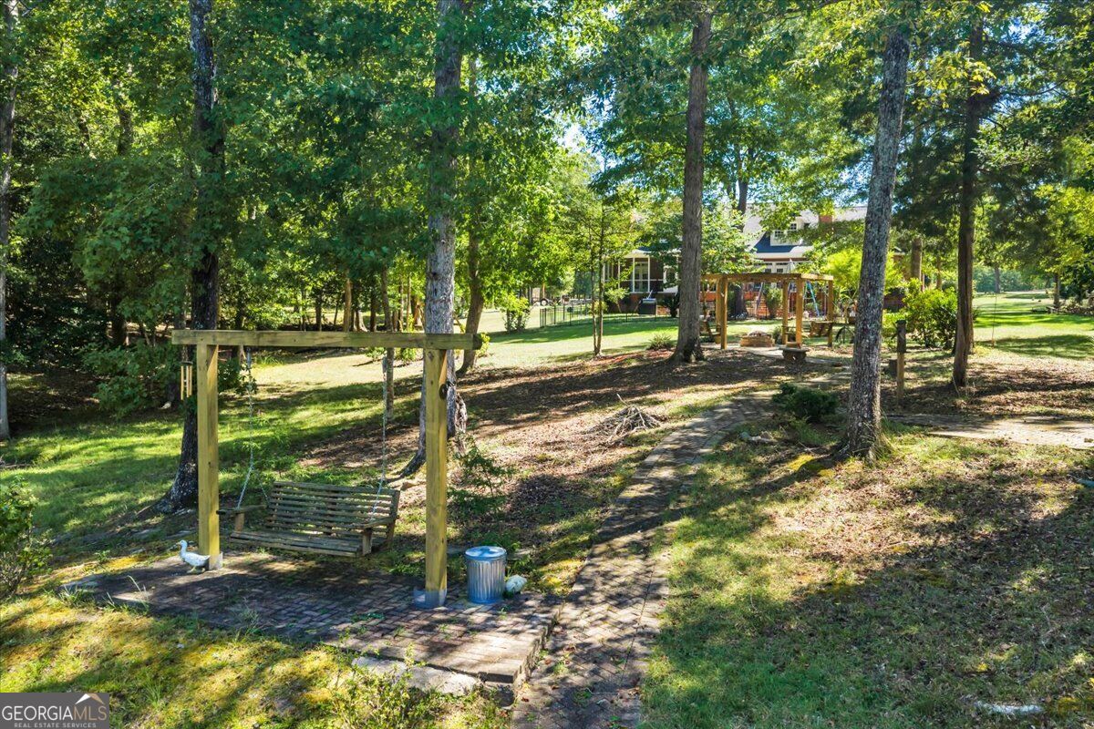 383 Evergreen Road Property Photo 74