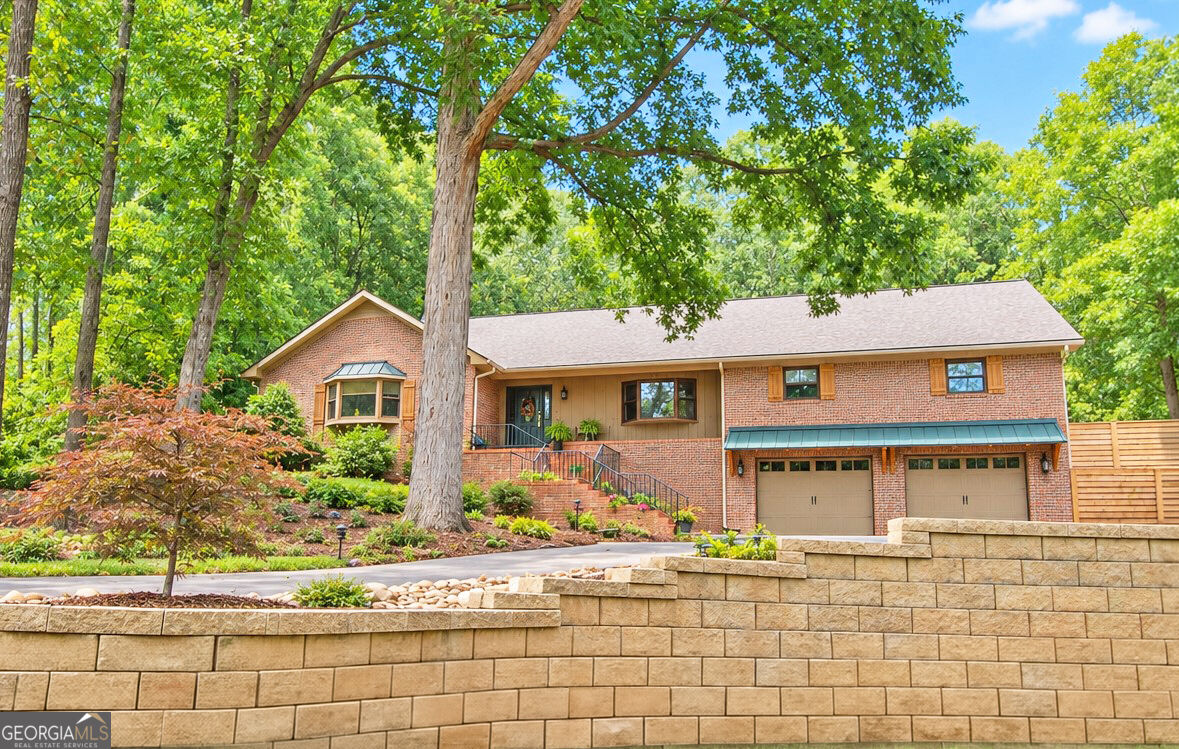 209 Saddle Mountain Road Se Property Photo 1