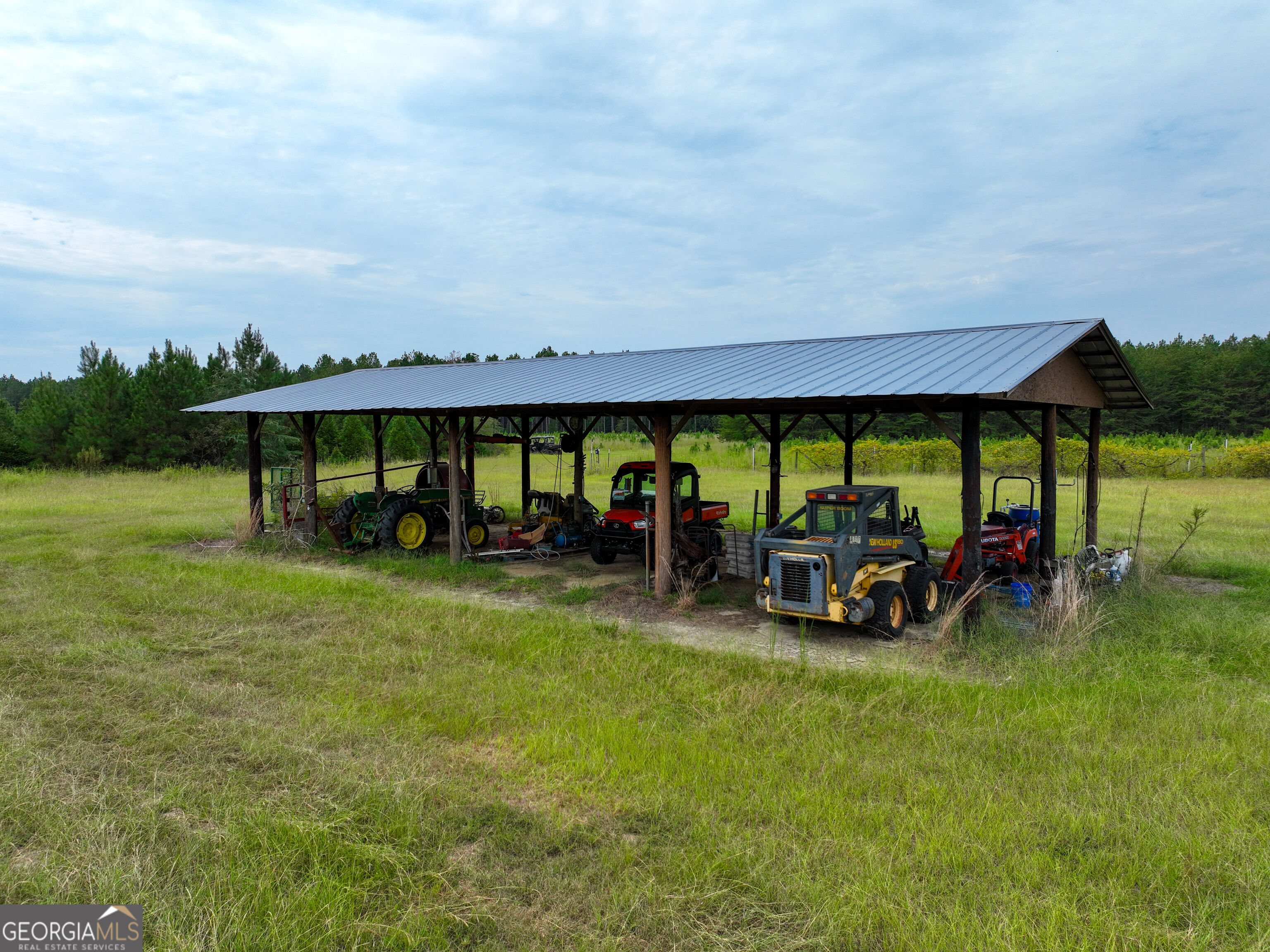 5889 Hammock Road Property Photo 23