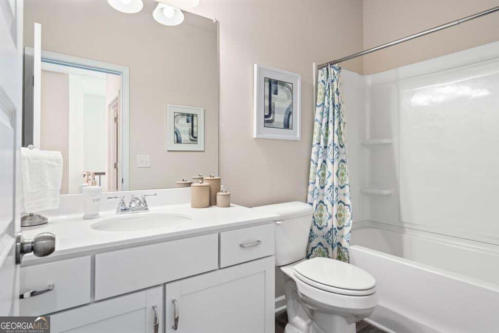 220 Everton Drive # 6 Property Photo 24