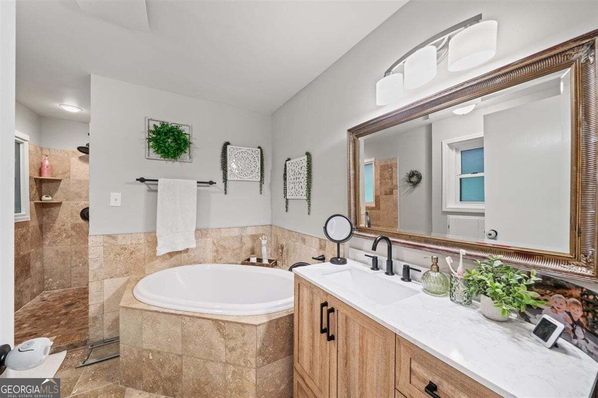 2071 Luxuria Court Property Photo 17