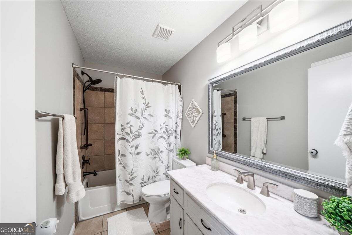 2071 Luxuria Court Property Photo 20