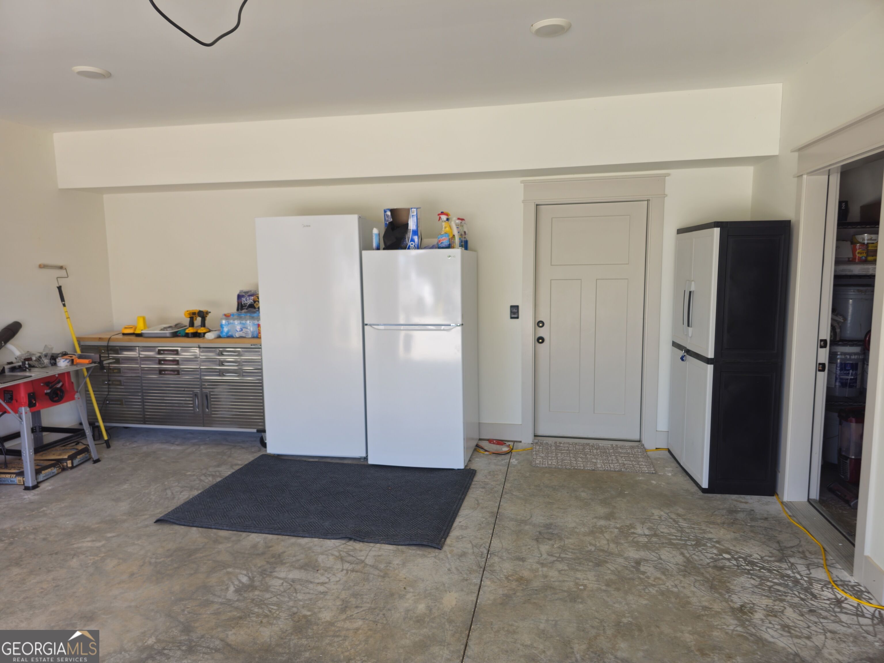 915 Arbor Lane Property Photo 39