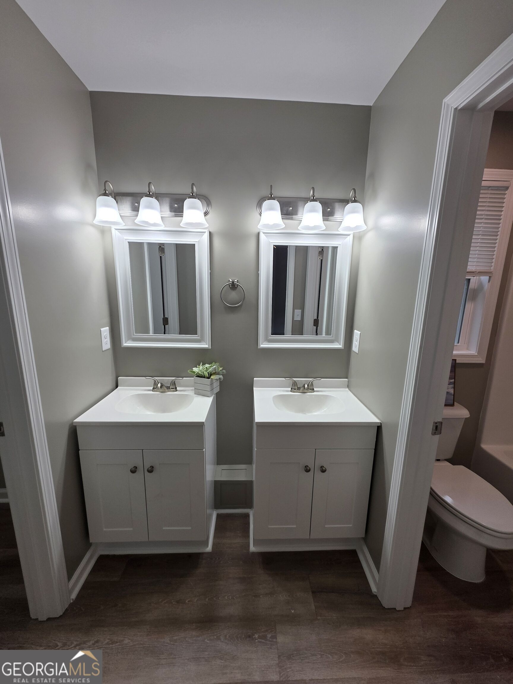 67 Woodbine Street Property Photo 10