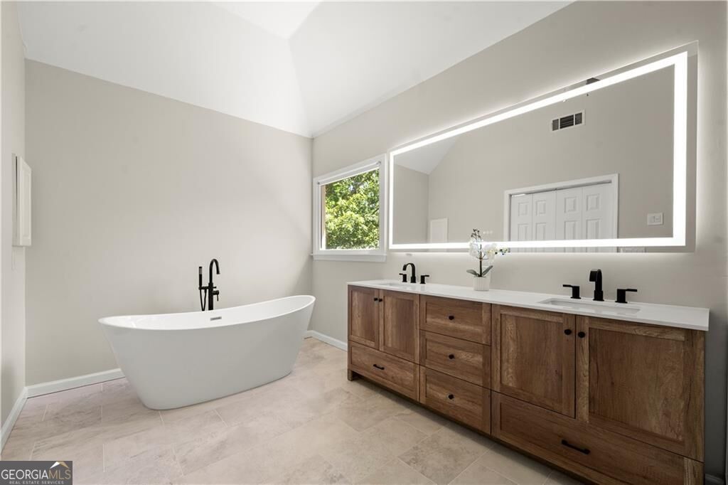 1150 Timberline Place Property Photo 42