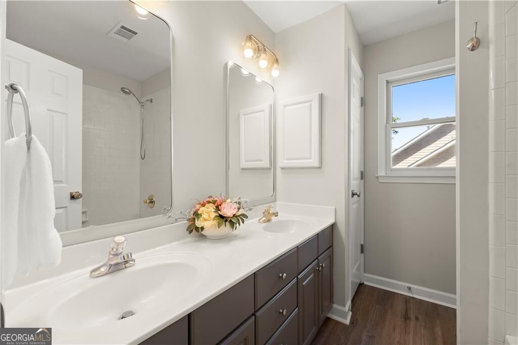1150 Timberline Place Property Photo 47