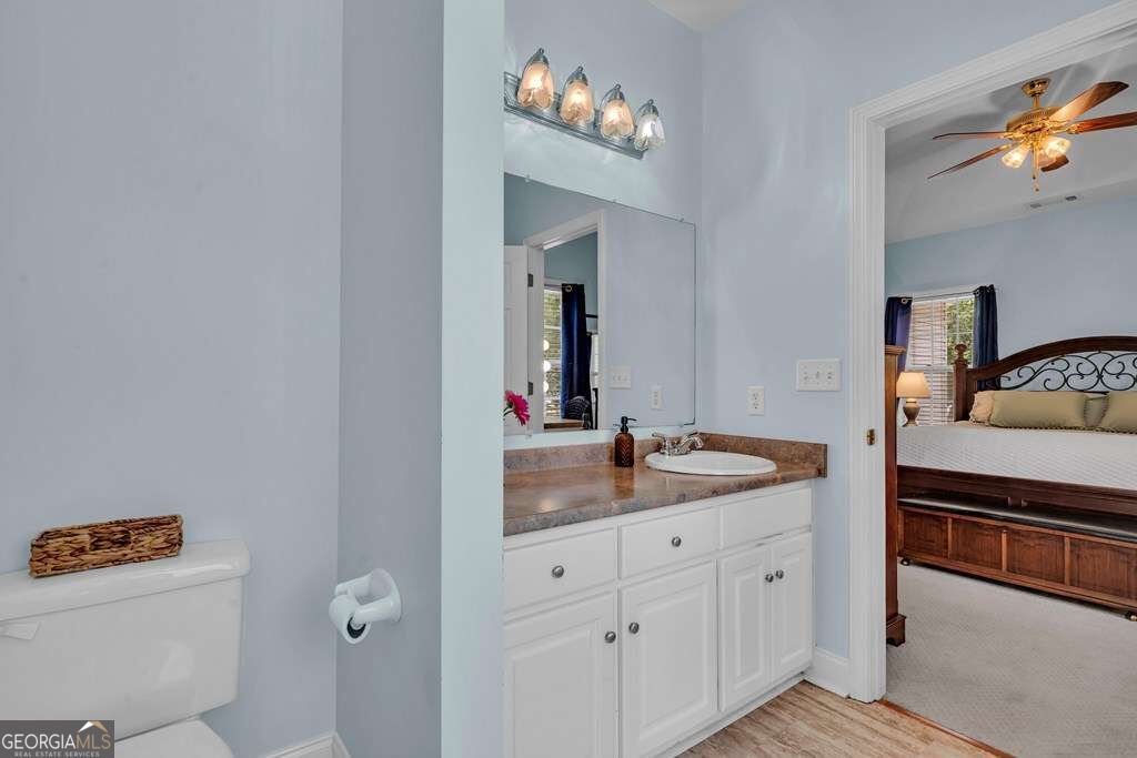 733 Flanders Lane Property Photo 30