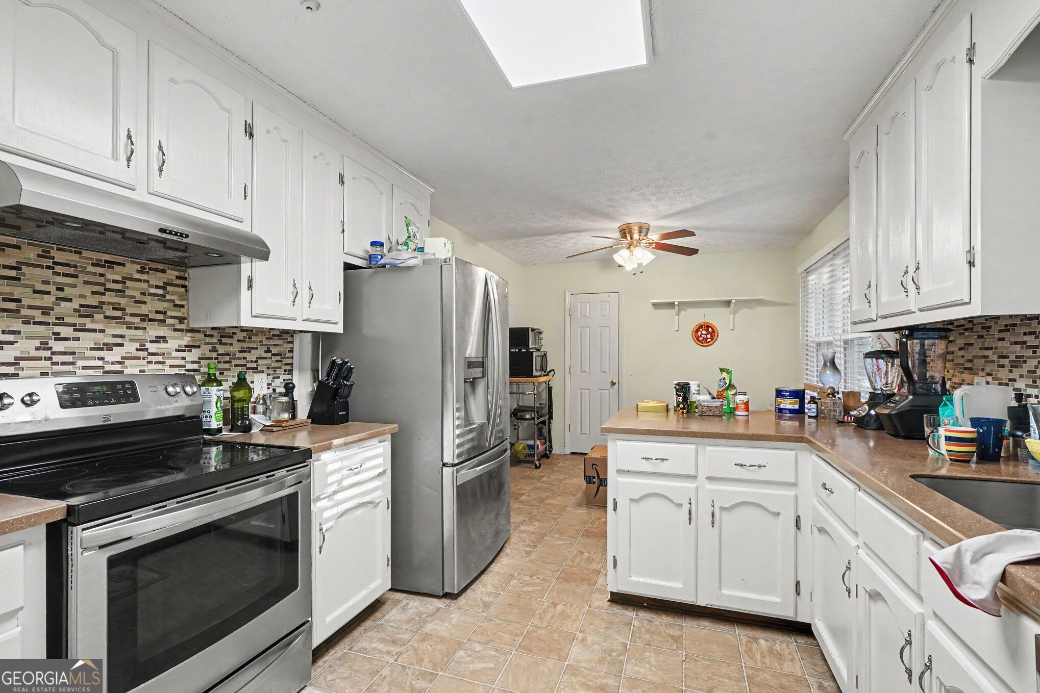1204 Ridgecrest Drive Property Photo 3