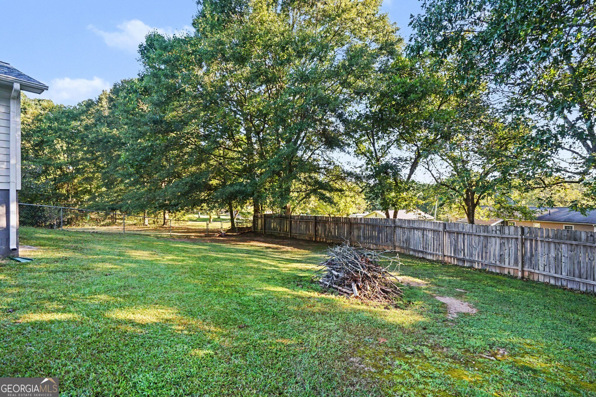 1204 Ridgecrest Drive Property Photo 24