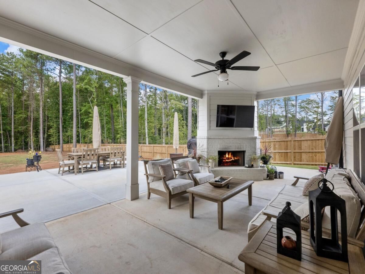 213 Meadows Drive Property Photo 42