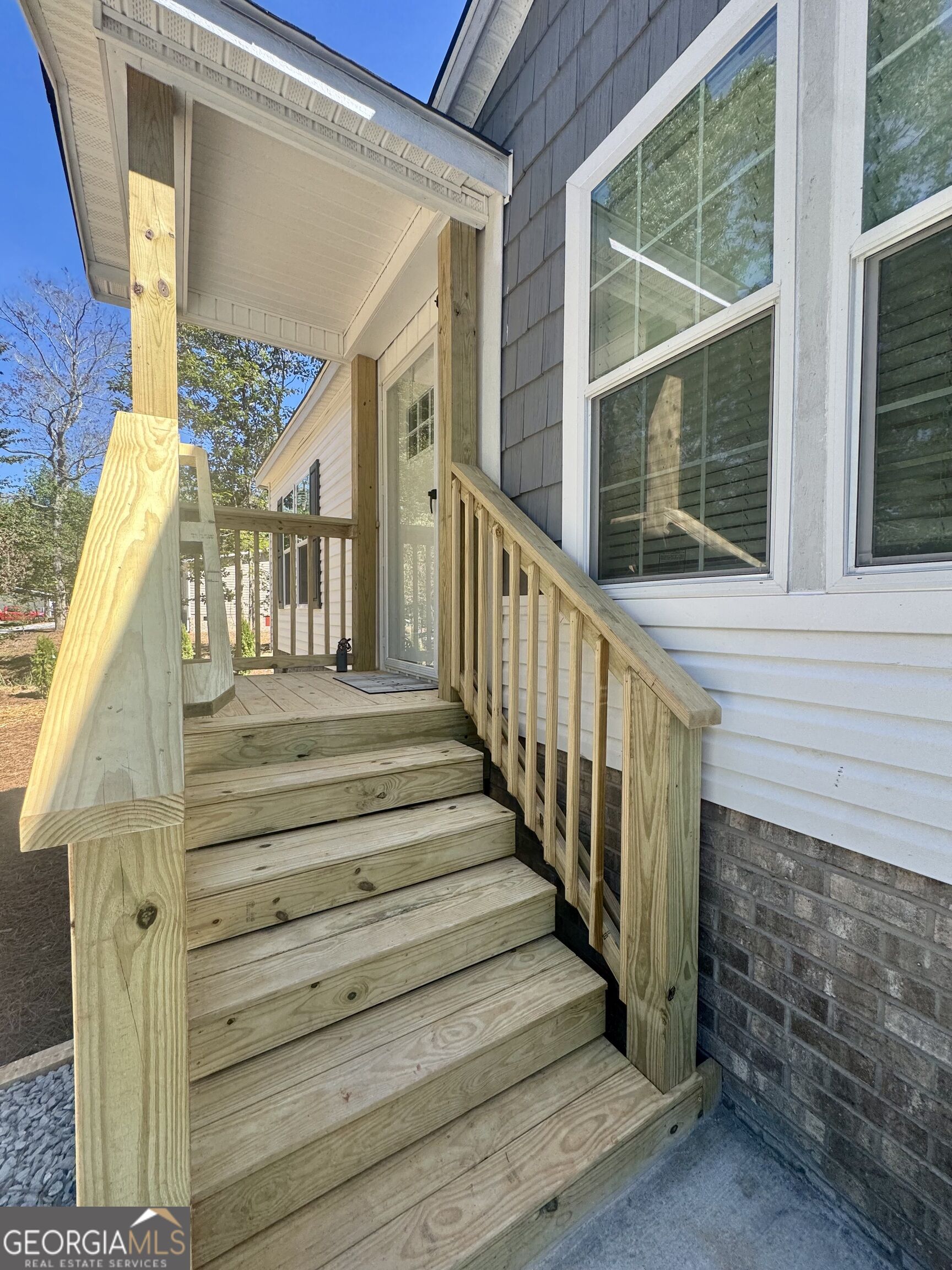 1064 Garner Road Property Photo 6