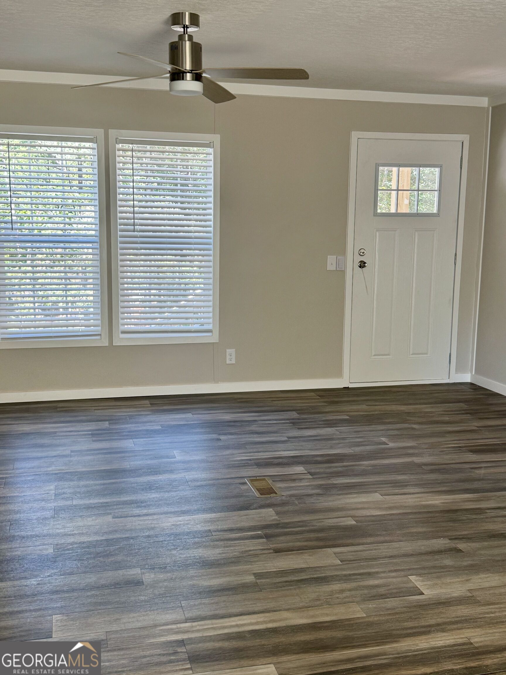 1064 Garner Road Property Photo 10