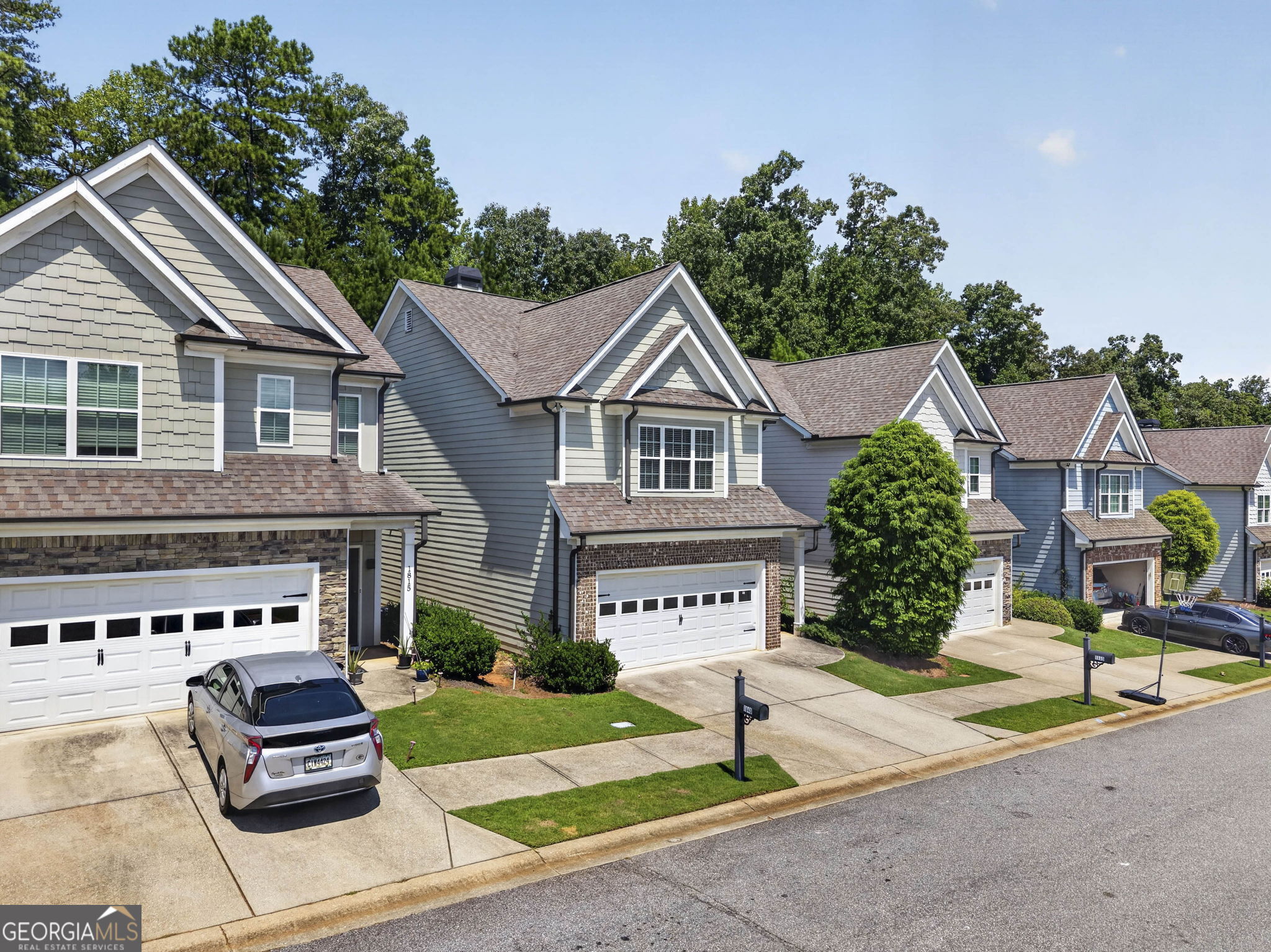 1849 Blackstone Way Property Photo 3