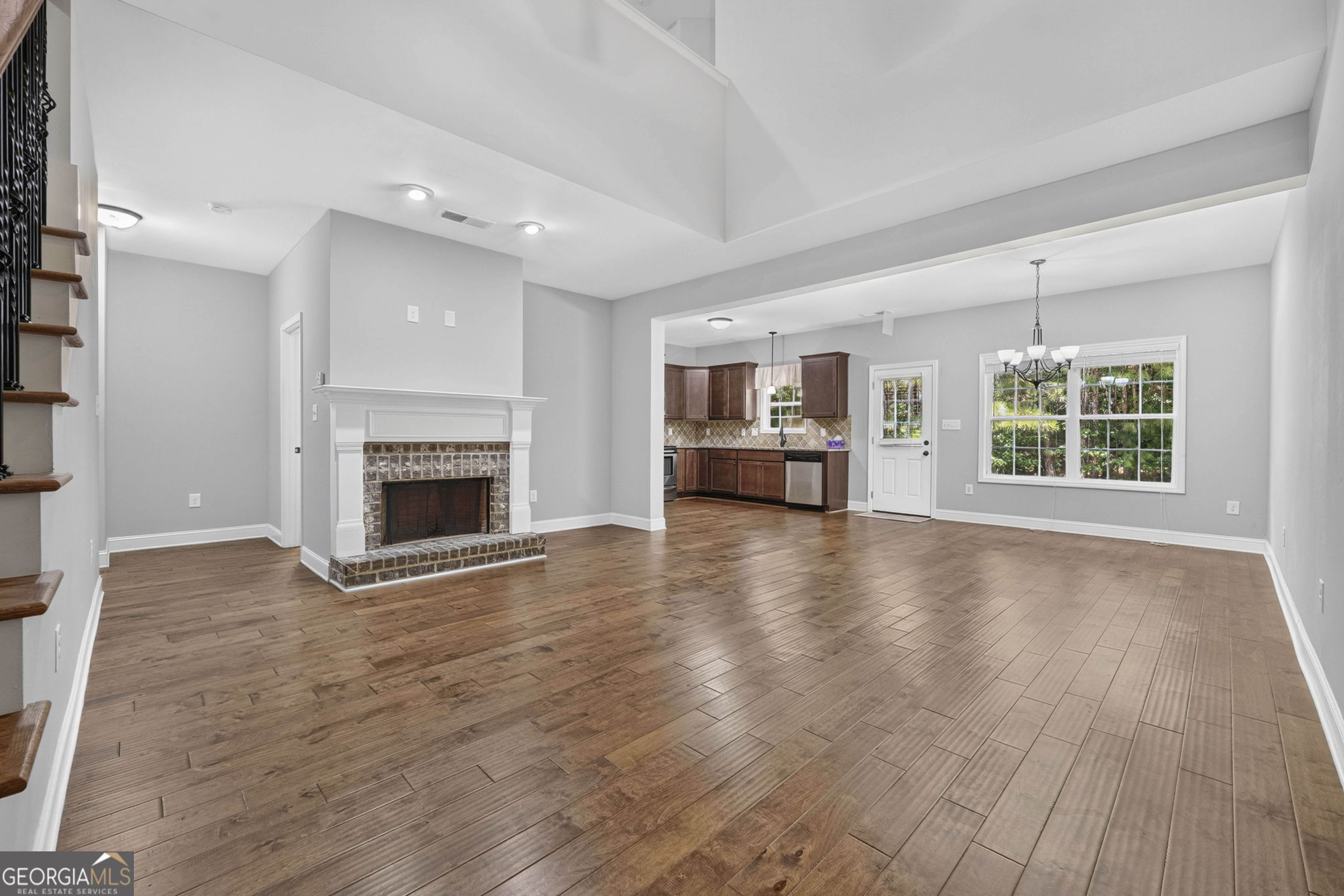 1849 Blackstone Way Property Photo 15
