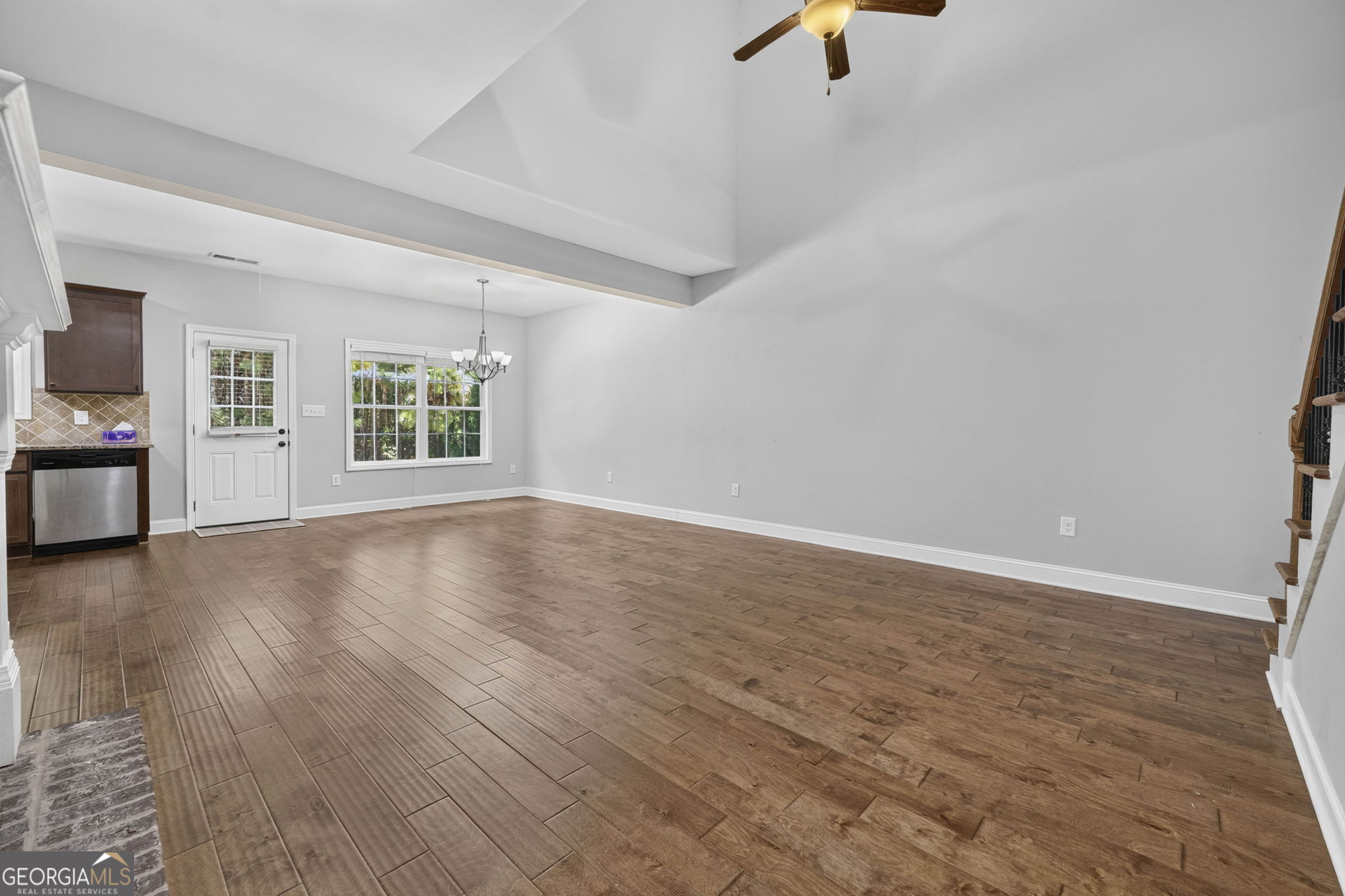 1849 Blackstone Way Property Photo 17
