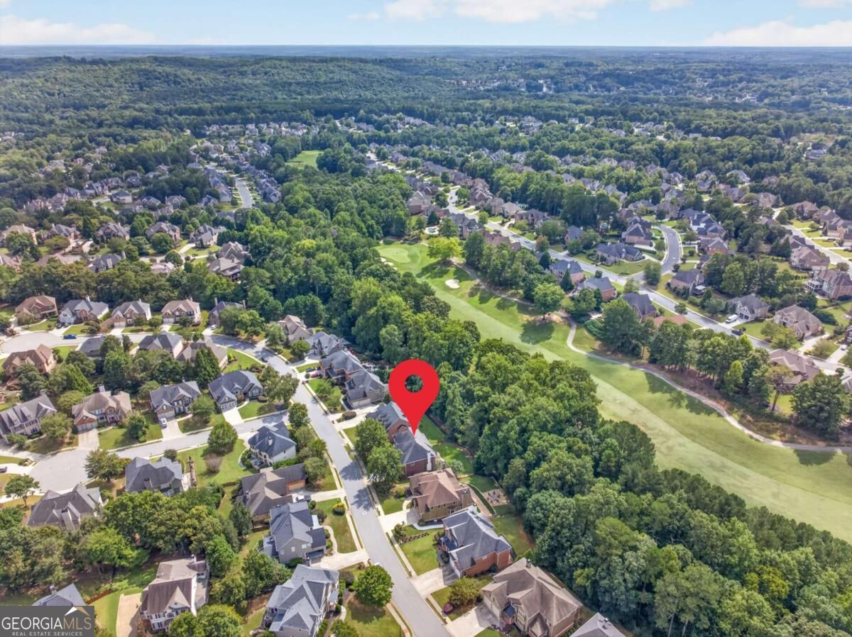 4000 Lantern Hill Drive Property Photo 4