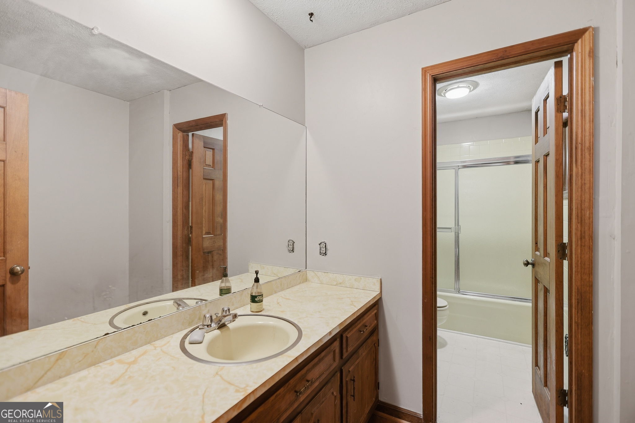 212 Aaron Young Road Property Photo 22