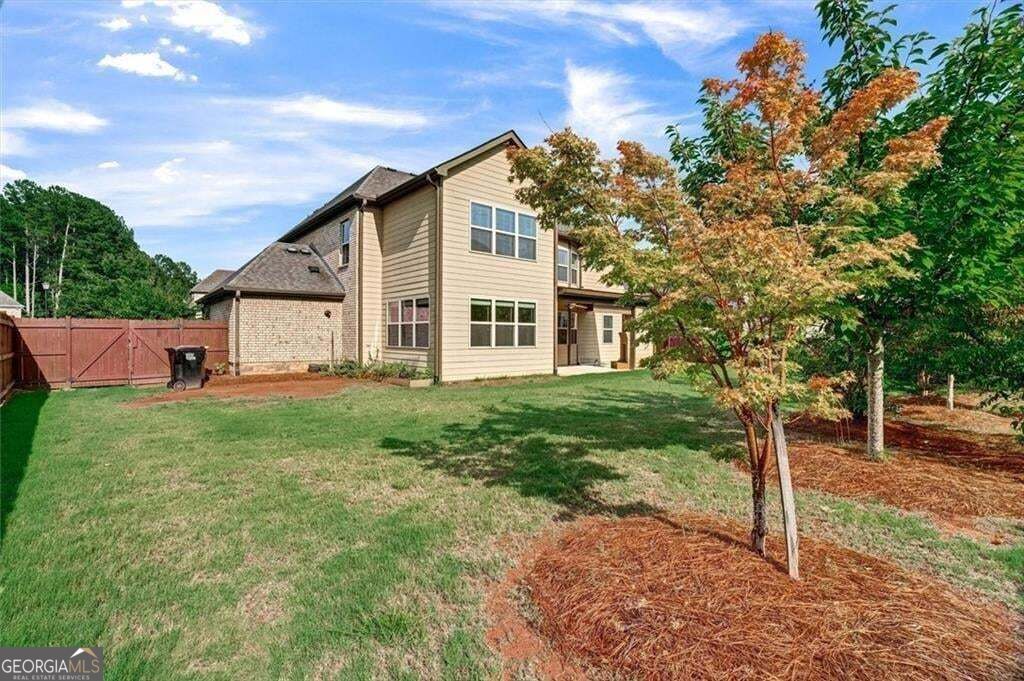 1820 Stonington Drive Property Photo 13