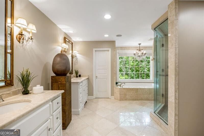 2485 W Wesley Road Nw Property Photo 39